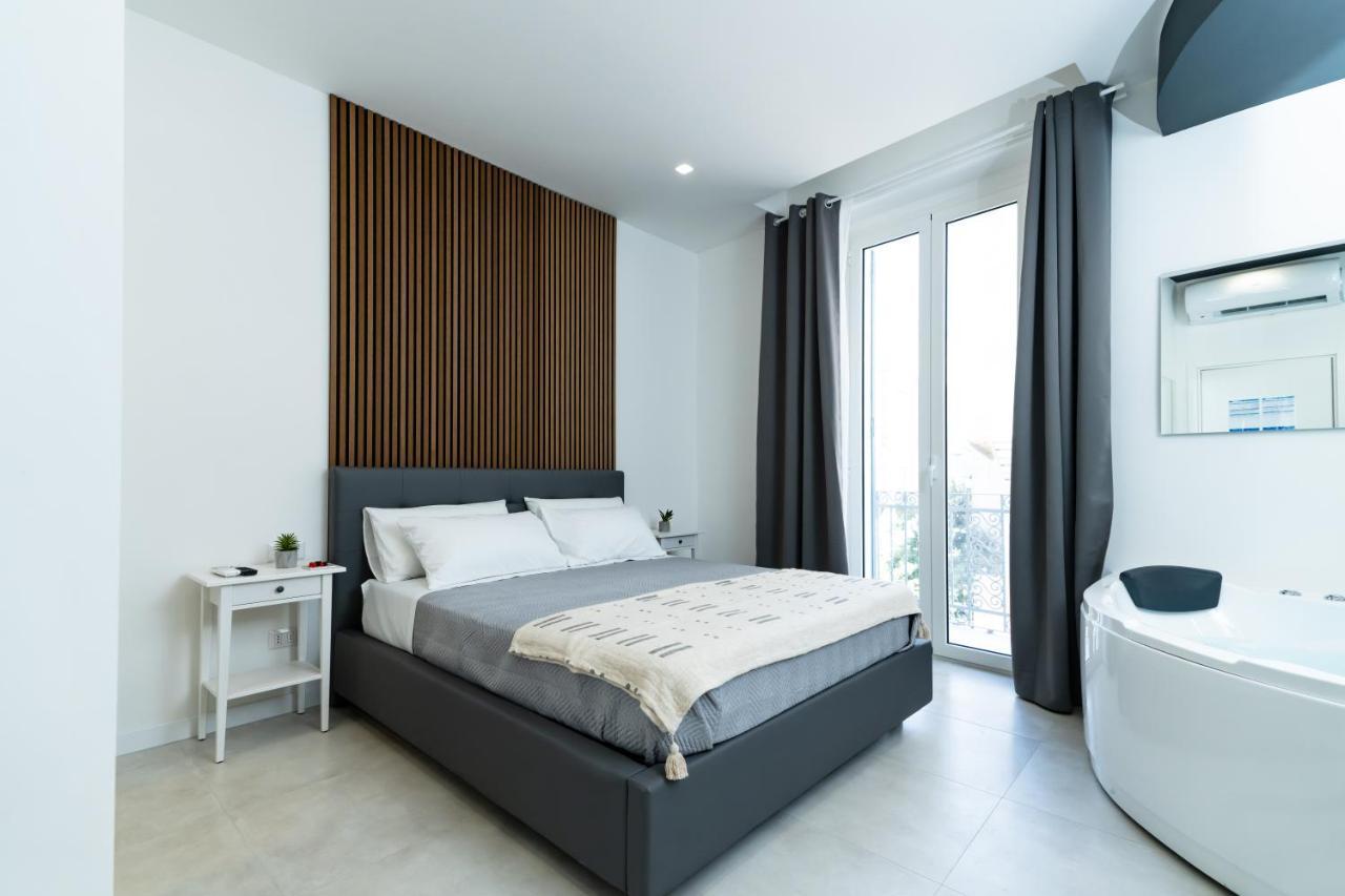 Pane E Pomodoro Bed & Breakfast บารี ภายนอก รูปภาพ