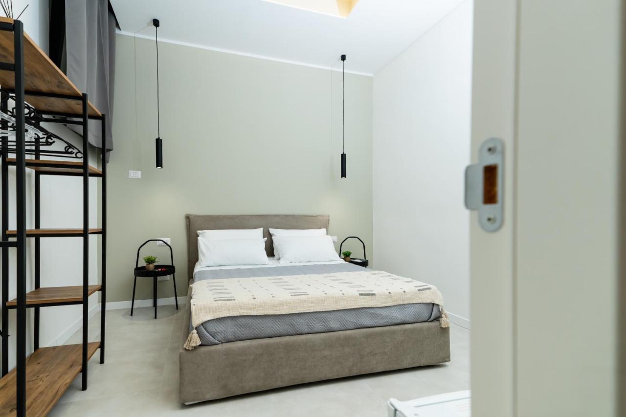 Pane E Pomodoro Bed & Breakfast บารี ภายนอก รูปภาพ