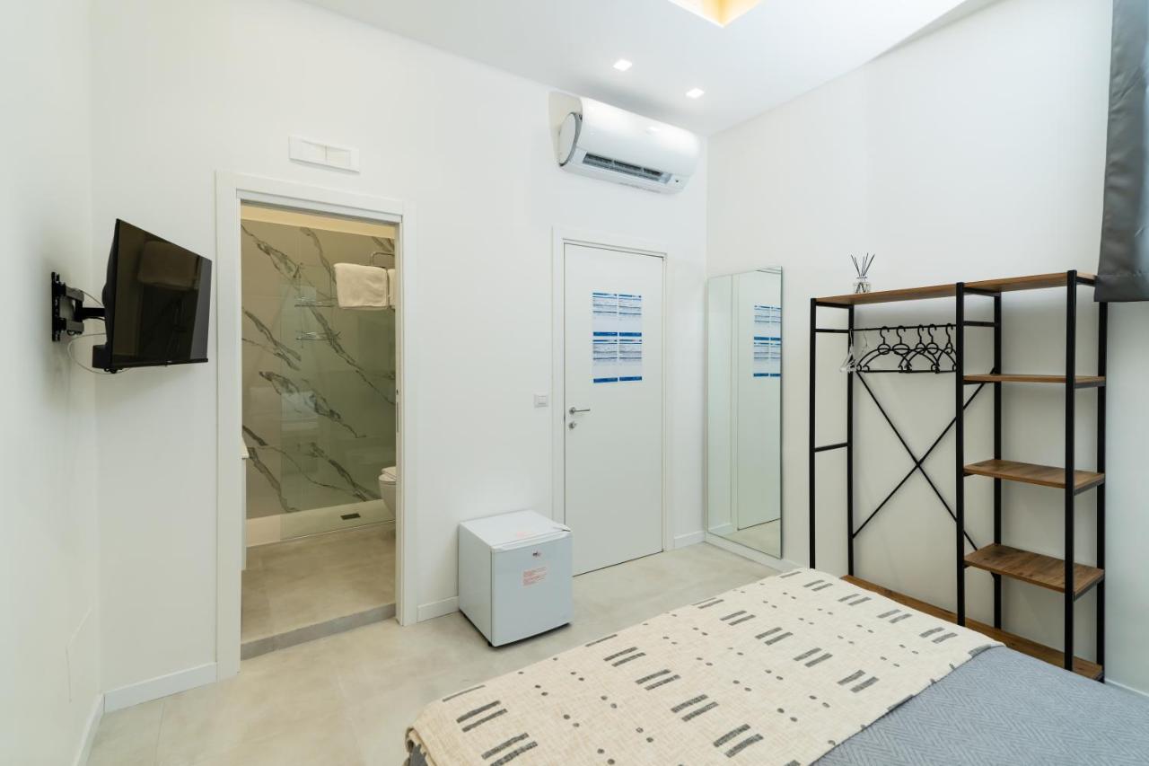 Pane E Pomodoro Bed & Breakfast บารี ภายนอก รูปภาพ