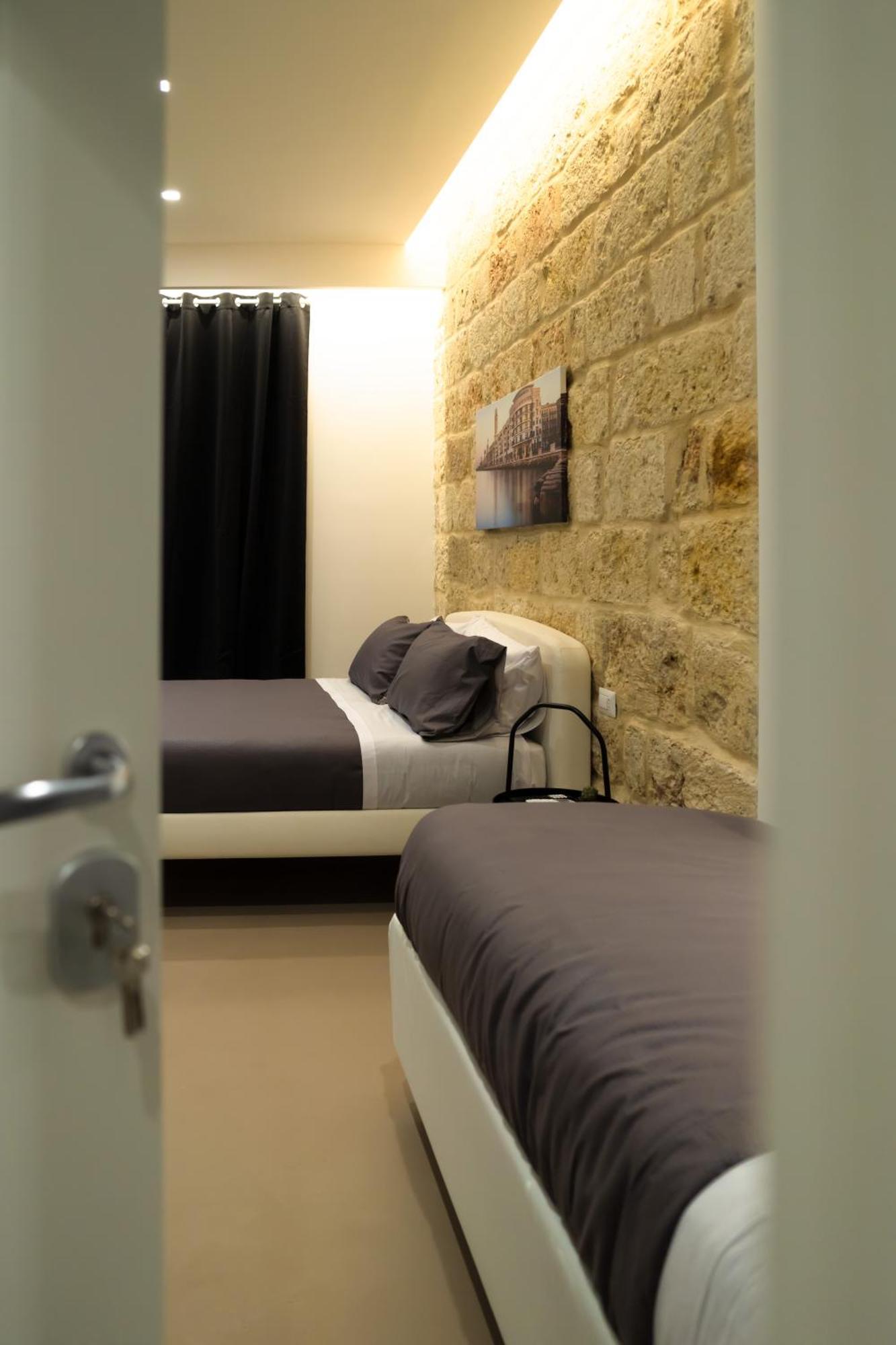Pane E Pomodoro Bed & Breakfast บารี ภายนอก รูปภาพ