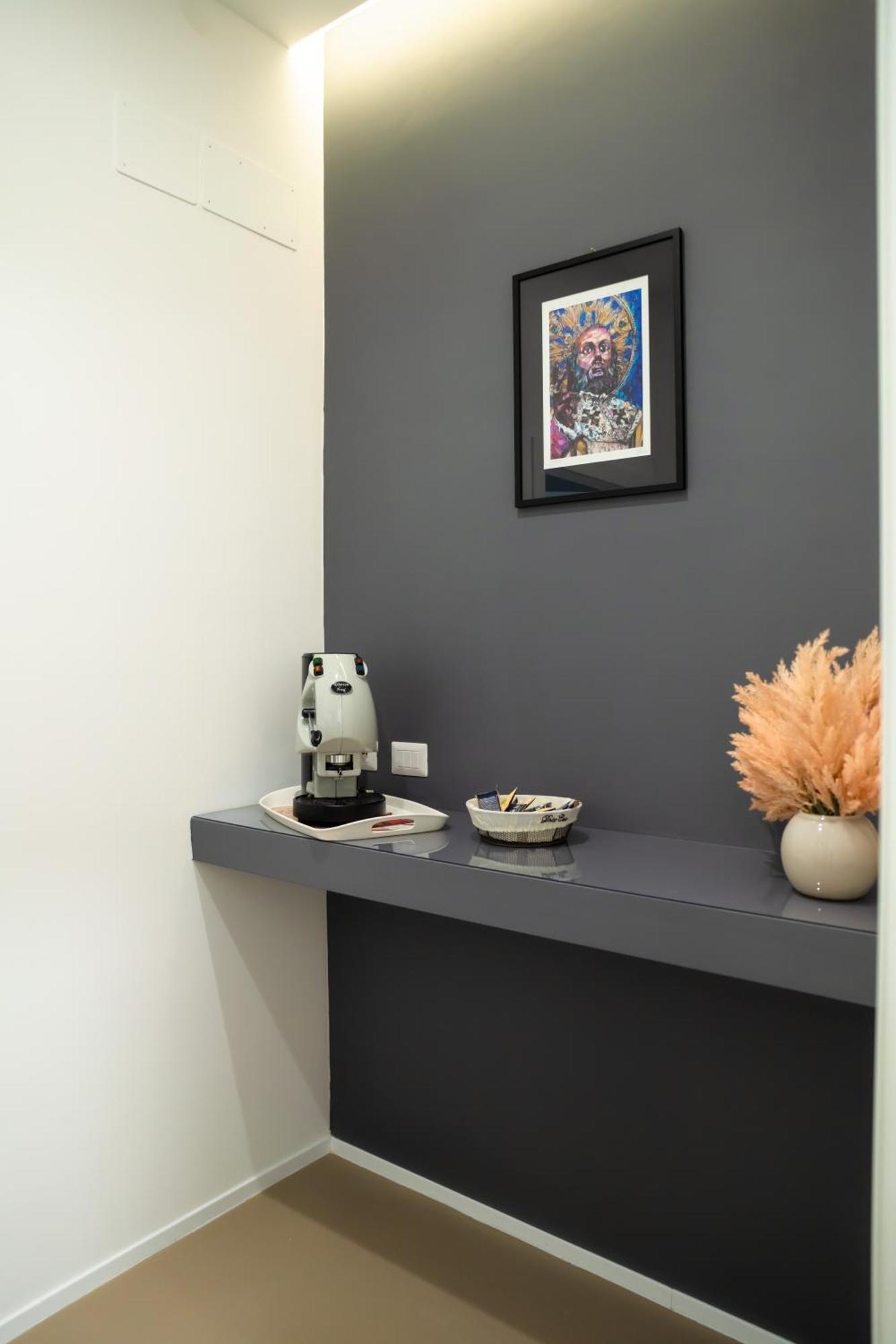 Pane E Pomodoro Bed & Breakfast บารี ภายนอก รูปภาพ
